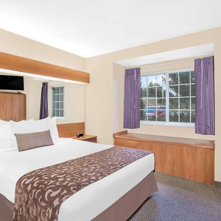 Microtel Inn & Suites Beckley East Bagian luar foto