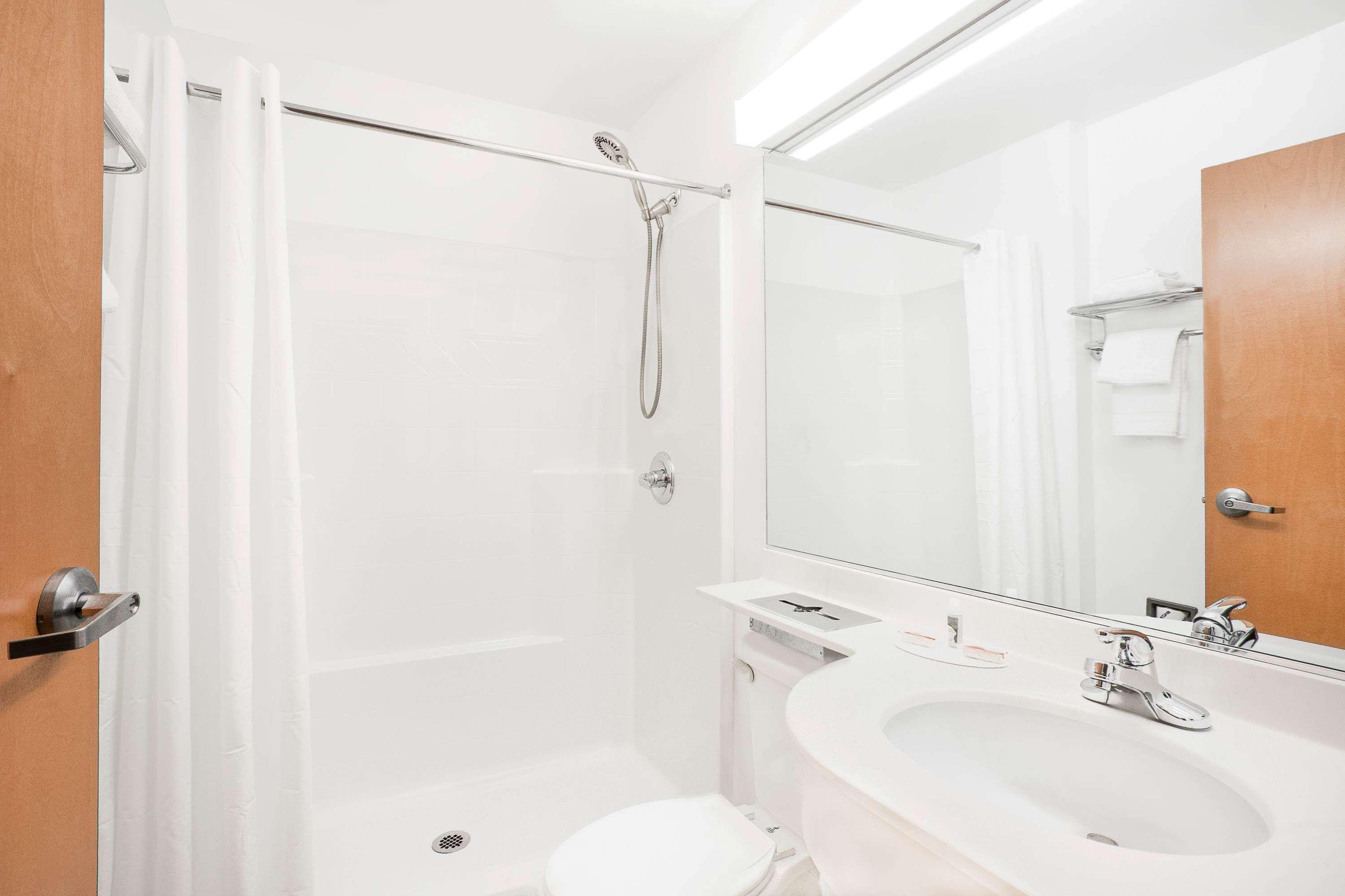 Microtel Inn & Suites Beckley East Bagian luar foto