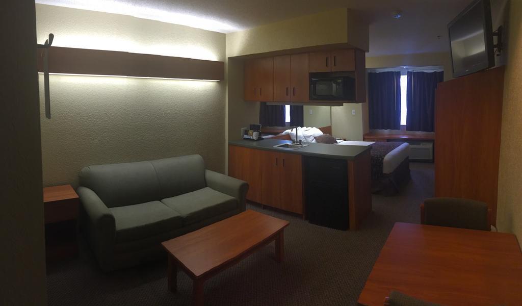 Microtel Inn & Suites Beckley East Bagian luar foto