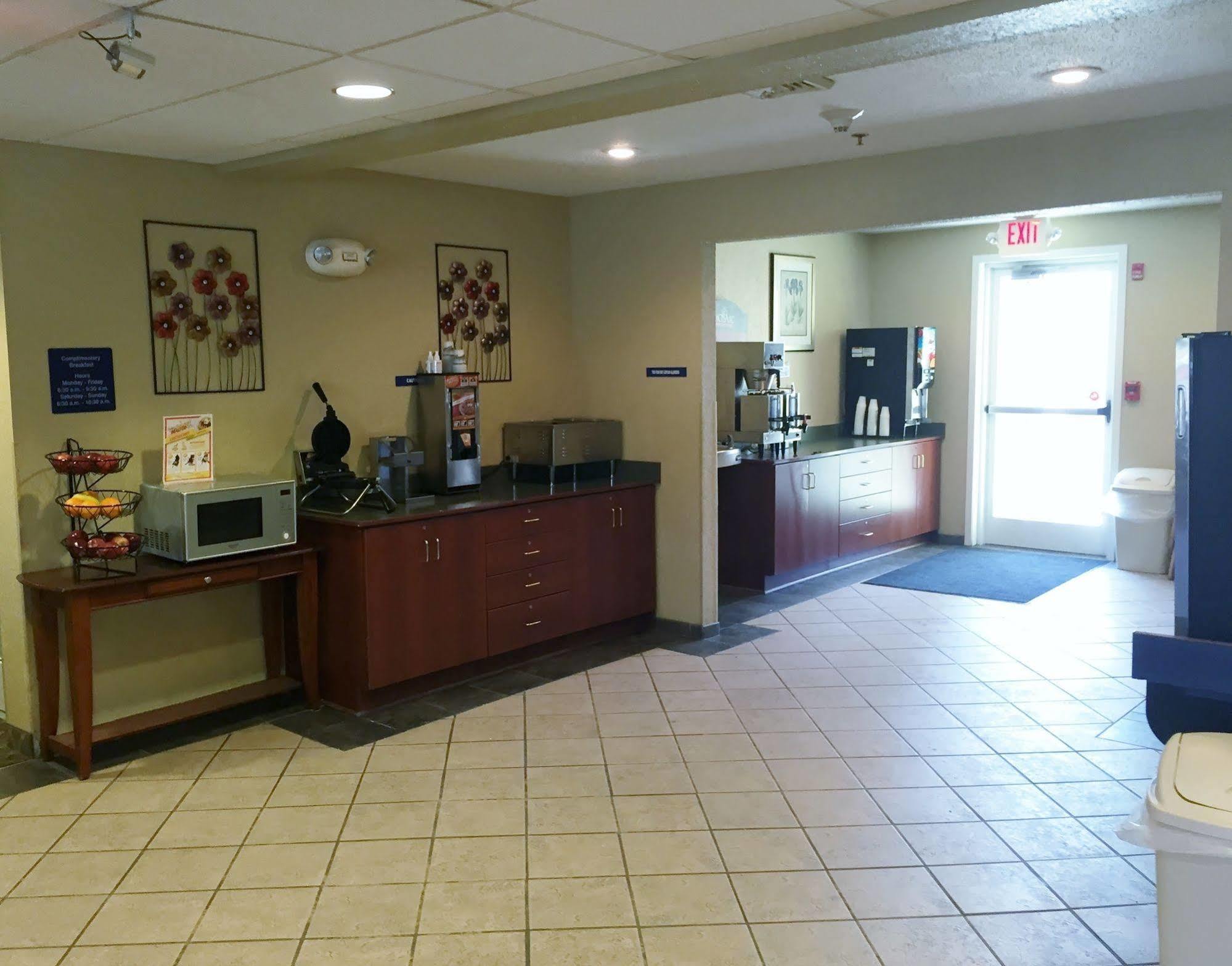 Microtel Inn & Suites Beckley East Bagian luar foto